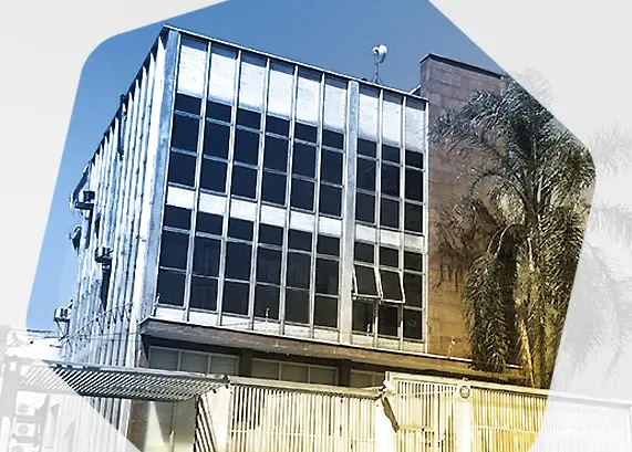 Prédio comercial utilizado pela Afixcode após ampliação das instalações físicas para expansão das operações